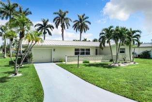 Single Family Residence, 5249 Sunset Yacht Club, FL 33904 