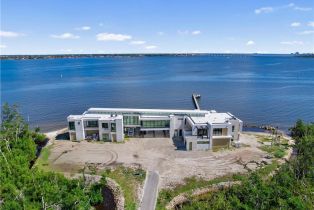 Single Family Residence, 6400 Glock Palmetto Point, FL 33908 