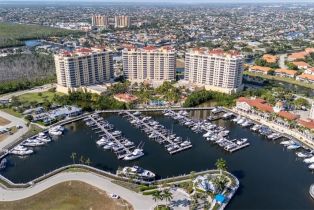 High Rise (8+), 6061 Silver King Blvd # 306, Cape Coral FL 3391433914 