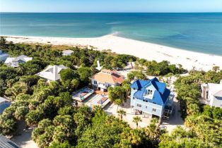 Single Family Residence, 543 Gulf Upper Captiva, FL 33924 