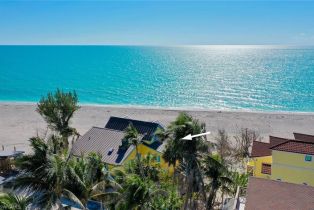 Single Family Residence, 11555 Wightman Captiva, FL 33924 