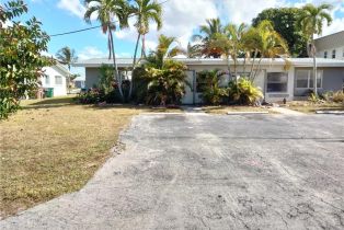 Duplex, 4937 Victoria Dr