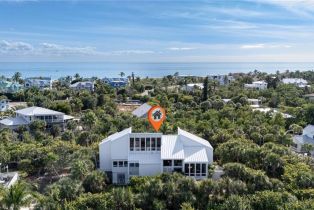 Single Family Residence, 479 Lagoon Sanibel Estates, FL 33957 
