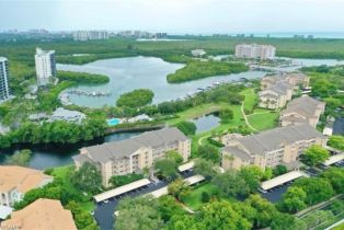 , 340 S Horse Creek Dr 304