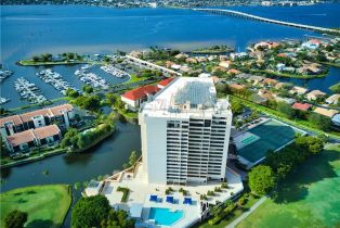 , 5260 S Landings Dr 1703