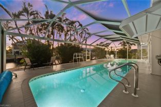 Single Family Residence, 2420 Sapodilla Pine Island Shores Unit 8, FL 33956 