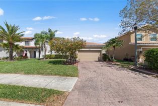 Single Family Residence, 2061 Cape Heather Heatherwood Lakes, FL 33991 