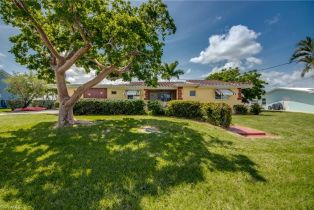 Single Family Residence, 2809 Cheryl Matlacha, FL 33993 