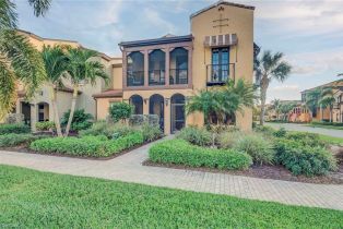 Low Rise (1-3), 11736 Izarra Way 780633912