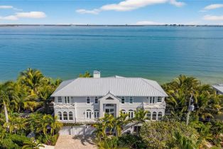 Single Family Residence, 1552 San Carlos Bay Sanibel Island, FL 33957 