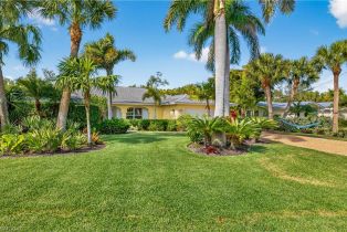 Single Family Residence, 1103 Captains Walk Sanibel Island, FL 33957 