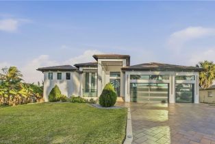 Single Family Residence, 4907 Santa Monica Caloosahatchee, FL 33904 