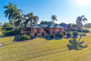 Single Family Residence, 15431 Greenock Fiddlesticks Country Club, FL 33912 