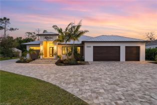 Single Family Residence, 5600 Briarcliff Briarcliff, FL 33912 