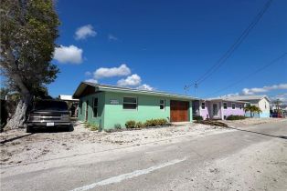 Single Family Residence, 2650 Coco Plum Matlacha, FL 33993 