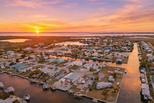 Manufactured Home, 2705 Patterson Gulf Haven, FL 33956 