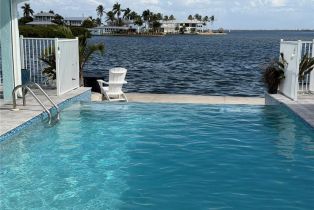 , 4743 Pine Island Rd Nw