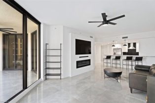 High Rise (8+), 5781 Cape Harbour Dr 60333914