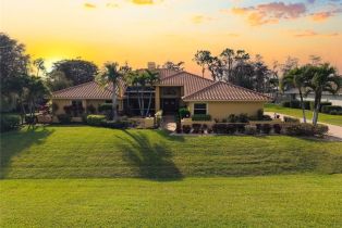 Single Family Residence, 15228 Fiddlesticks Fiddlesticks Country Club, FL 33912 