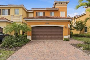 Townhouse, 20590 Golden Elm Copper Oaks, FL 33928 