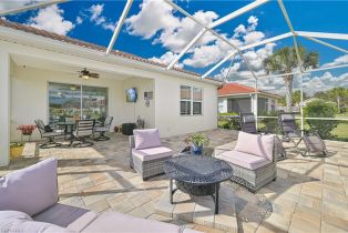 Single Family Residence, 15007 Ligustrum Cascades, FL 33920 