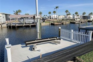 Land, 17811 Eglantine Ln