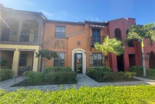 Low Rise (1-3), 11908 Izarra Way 7003