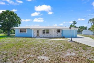 Single Family Residence, 12065 Boat Shell Matlacha, FL 33991 