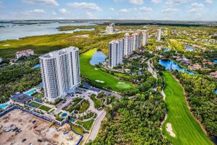 , 4810 Pelican Colony Blvd 304