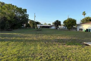 , 425 Monterey Ave