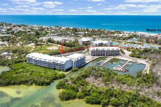 Low Rise (1-3), 5323 Bayside Villas 2433924 