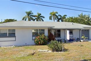 Single Family Residence, 5242 Seagull Caloosahatchee, FL 33904 
