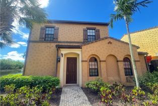 Townhouse, 11907 Nalda St 11906