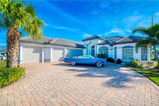Single Family Residence, 5374 Cortez Caloosahatchee, FL 33904 