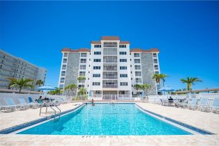 Mid Rise (4-7), 6900 Estero Blvd 40133931