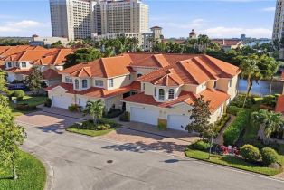 , 5957 Tarpon Gardens Cir 202