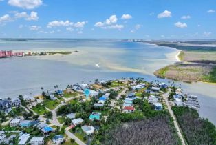 Land, 947 San Carlos Dr, Fort Myers Beach FL 33931