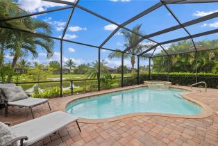Single Family Residence, 28137 Edenderry Ct, Bonita Springs FL 34135