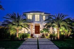 , Olde Naples, FL 