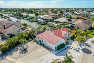 Single Family Residence, 1601 Orleans Marco Island, FL 34145 