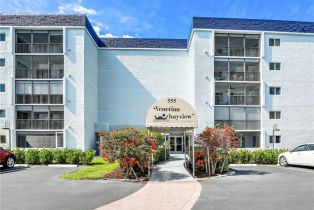 Mid Rise (4-7), 555 Park Shore Dr # 113, Naples FL 3410334103