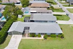 Single Family Residence, 798 93rd Vanderbilt Beach, FL 34108 