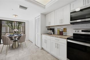 Low Rise (1-3), 16290 Kelly Cove Dr # 253, Fort Myers FL 3390833908