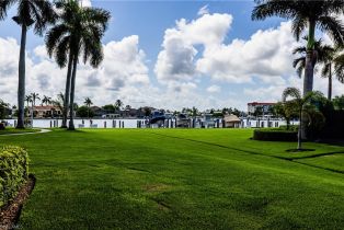 Mid Rise (4-7), 591 Seaview Ct # A108, Marco Island FL 3414534145