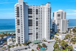 High Rise (8+), 8473 Bay Colony Dr # 1904, Naples FL 3410834108