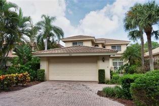 Single Family Residence, 5815 Persimmon Way, Naples FL 34110