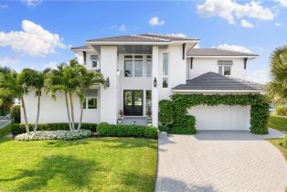 Single Family Residence, 414 Palm Conners, FL 34108