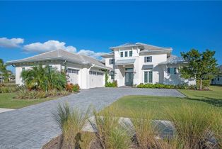 Single Family Residence, N/a Alto Velo Way, Naples FL 34113
