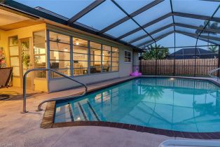 Single Family Residence, 220 Albatross Fort Myers Beach, FL 33931 