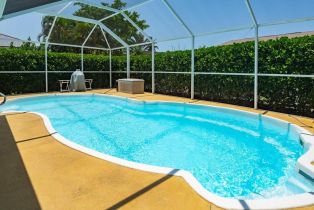 Single Family Residence, 160 Kirkwood Marco Island, FL 34145 
